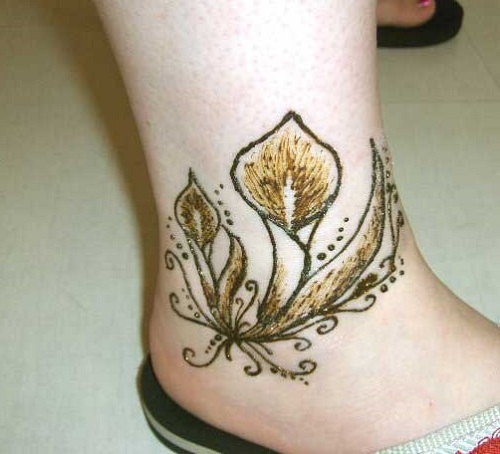 50 Flower Mehndi Designs for Diwali 47