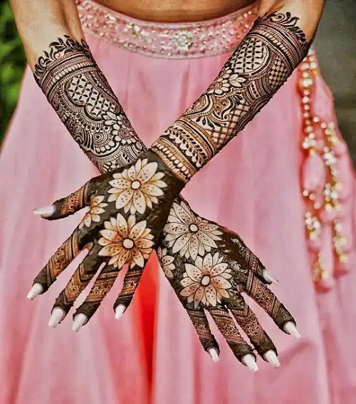 50 Flower Mehndi Designs for Diwali 35