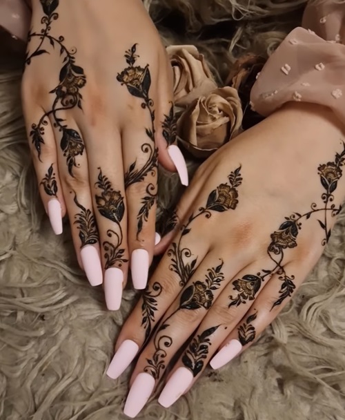 Back Hand Mehndi Design