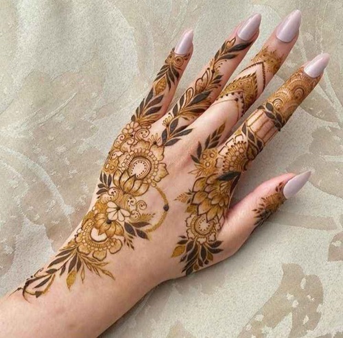 Back Hand Mehndi Design
