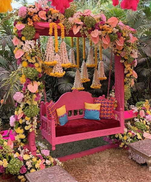 Swing Decoration