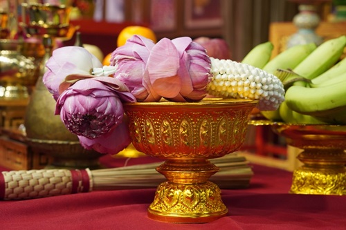 Kamal Best Flowers for Vishnu Bhagwan